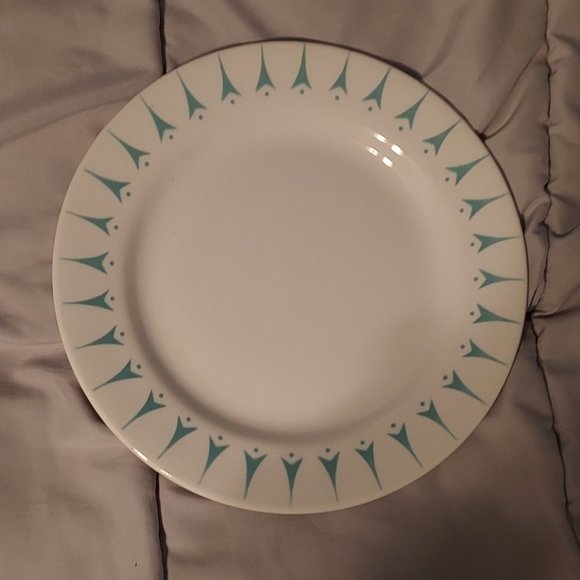 Caribe China Plate Turquoise Dot And Arrows - Picture 1 of 2